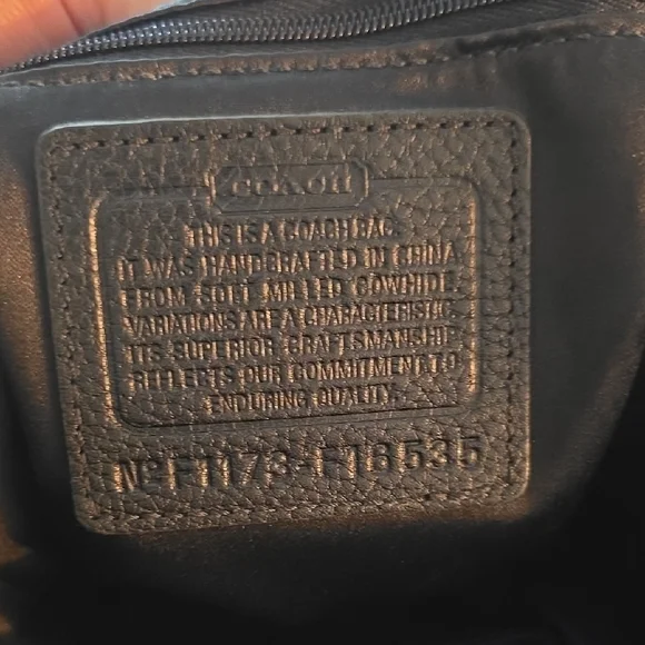 Coach Penelope Black Leather Hobo Shoulder Bag – 1990s Vintage Style F16535 - Picture 4 of 7